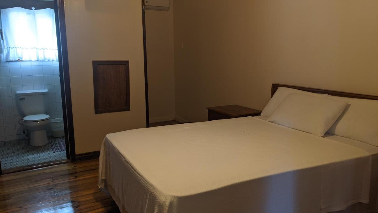 Coral View Beach Resort Utila Exterior foto